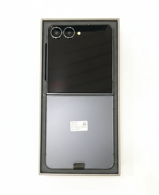 Samsung Galaxy Z Flip 7 (12GB/256GB Storage) OpenBox