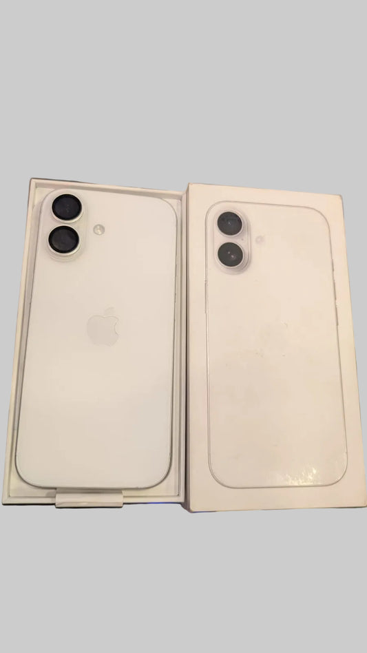 Apple iPhone 17 (256 GB Storage) Openbox