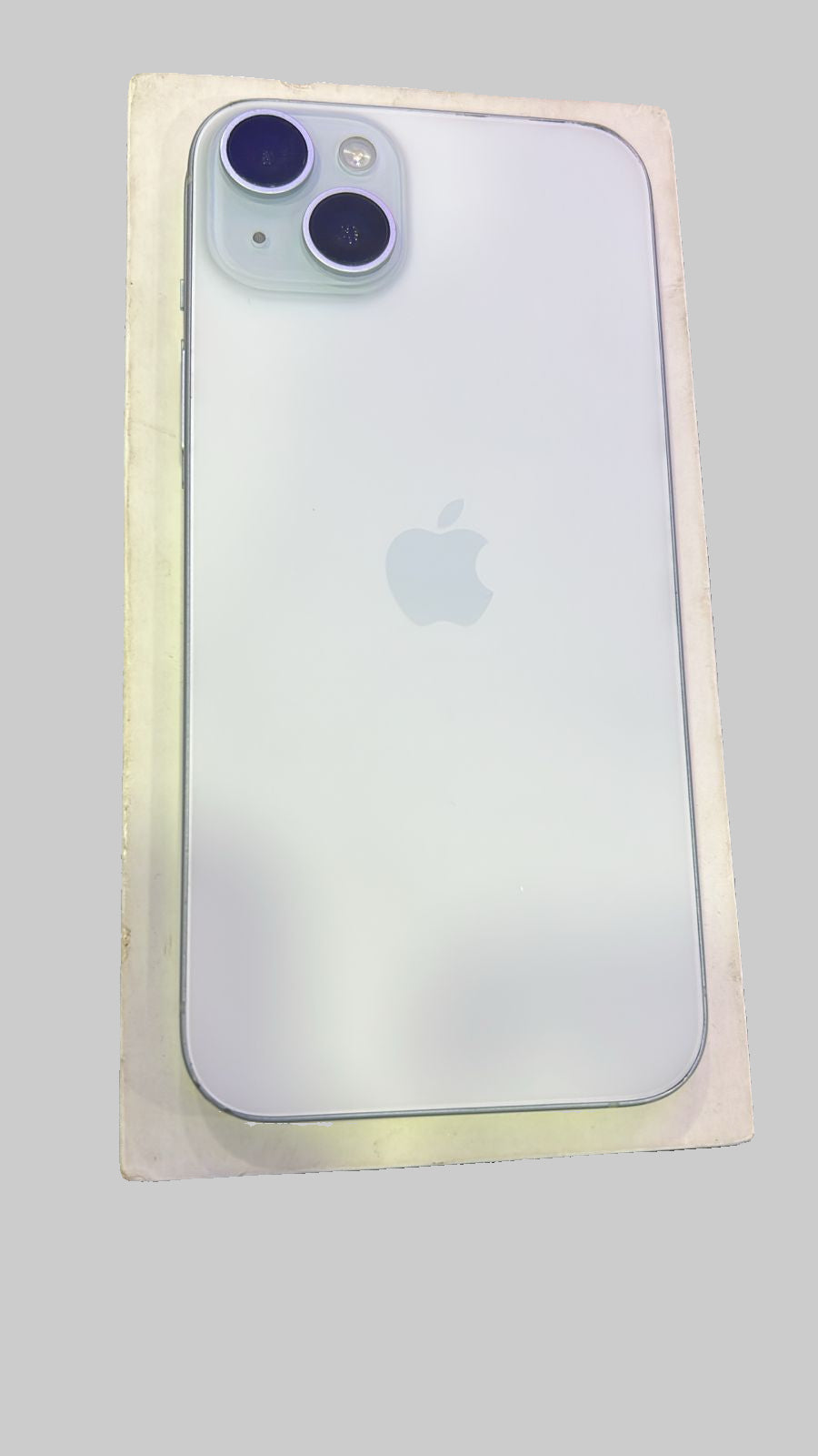 Apple iPhone 15 Plus (White, 256 GB Storage)  B-Grade Renewed