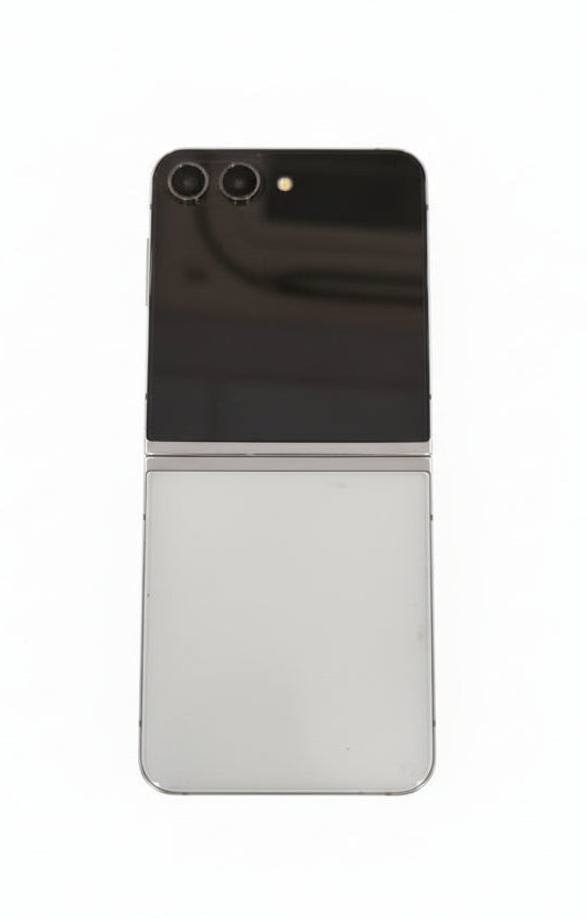 Samsung Galaxy Z Flip 5(8GB/256GB Storage) A Grade Renewed